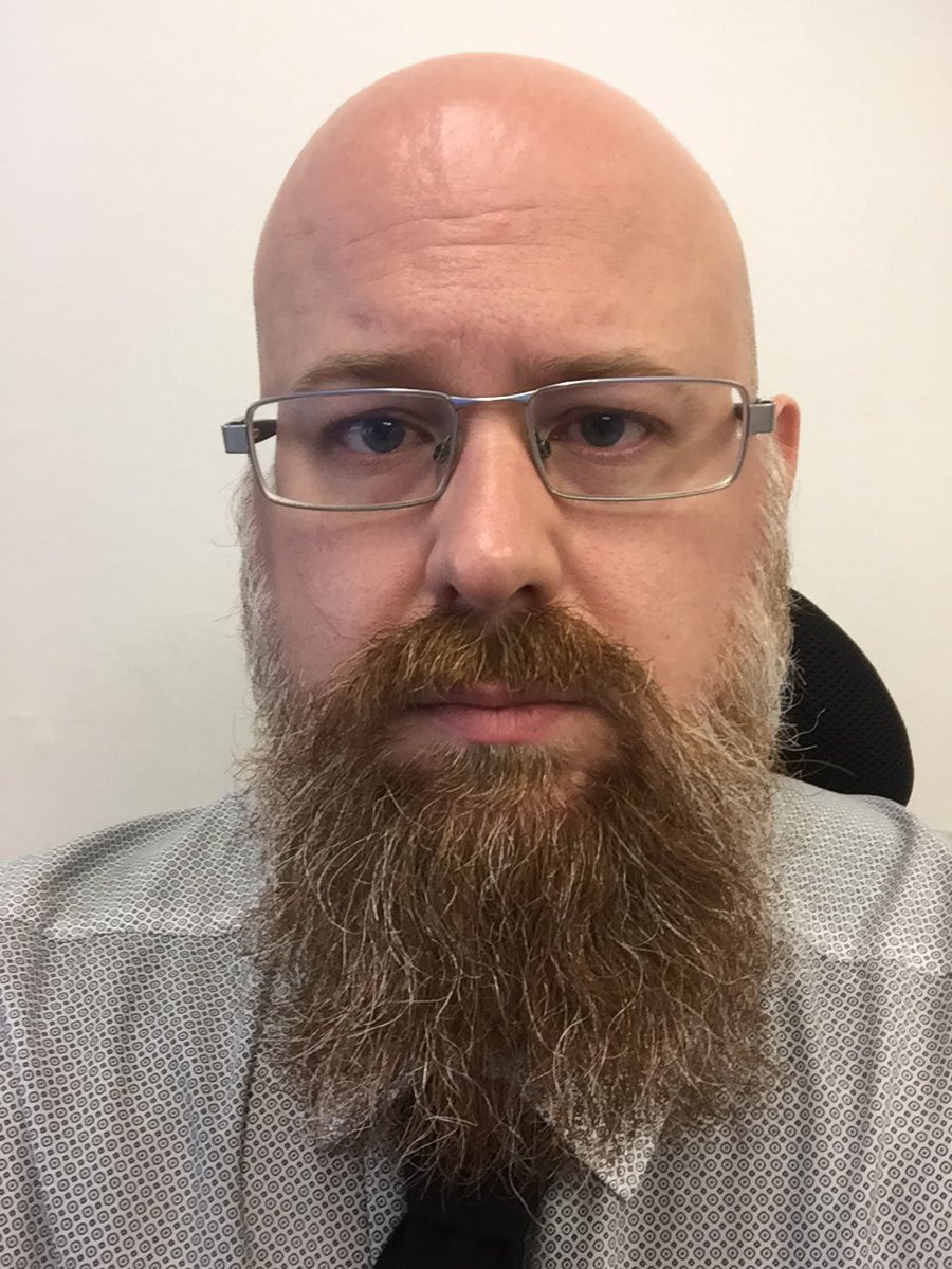 Pyney115's tweet photo. @genio_acc @dailyecho Looking fairly swish today though 😜😂 https://t.co/9DwNgDovQp