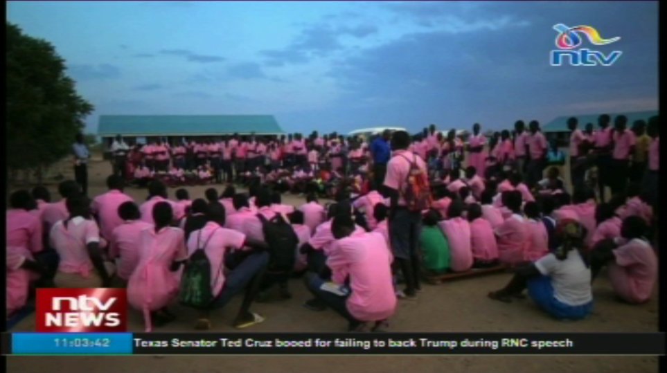 ntvkenya's tweet photo. Congested Kakuma Schools: Schools crowded due to lack of infrastructure. #NTVNewsUpdate @VickyRubadiri https://t.co/k2prGiBP12