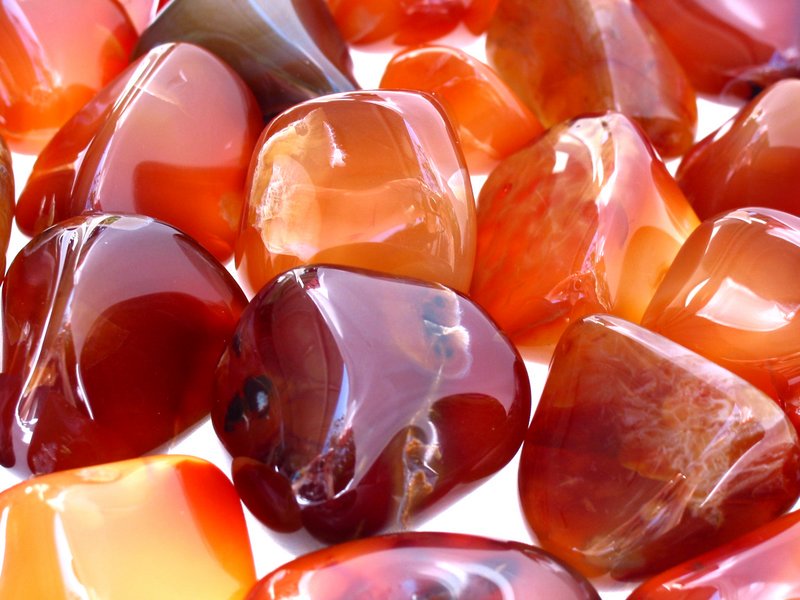 gemrays's tweet photo. At a challenging time in your career? Keep Carnelian in your pocket for encouragement, motivation &amp; creativity 1/2 https://t.co/8UyDG6hu2N