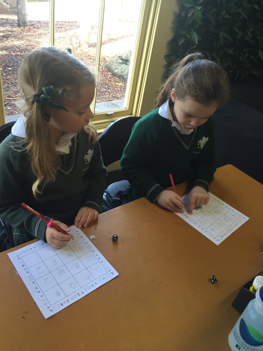 TGCOneA's tweet photo. Doubles, doubles, we can count doubles. It's no trouble for us to count doubles! #strategiesforaddition #doubles https://t.co/KqAsTn2Ncr