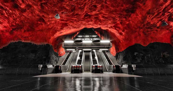 GreatBeyondWeb's tweet photo. Stockholm's Beautiful Subway Stations (15+ pics): https://t.co/UBTWehAWgt #travel https://t.co/MAyZeVtsp8