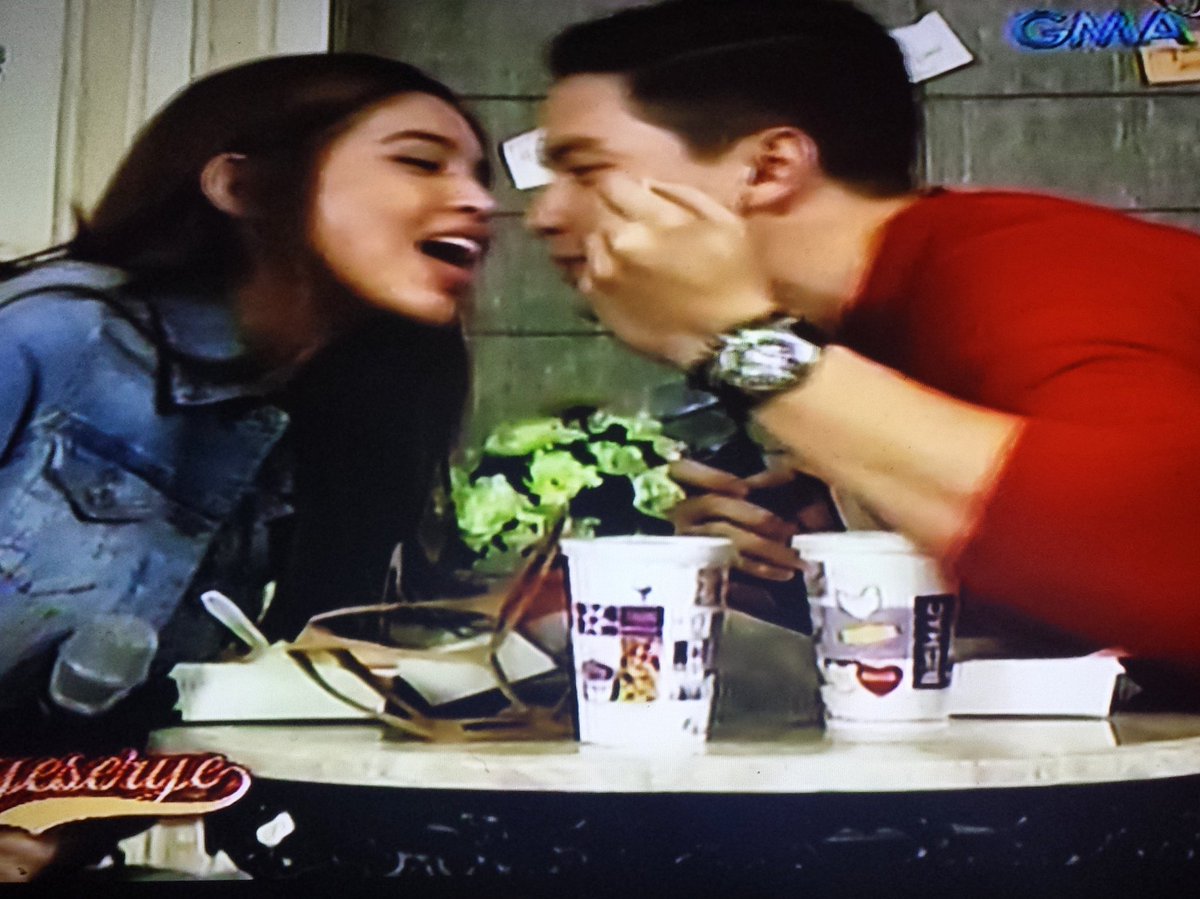 switzluv214's tweet image. May isang batang ADIK sa KISS 😚
adik sa kiss ni Menggay 💏

#ALDUB53rdWeeksary