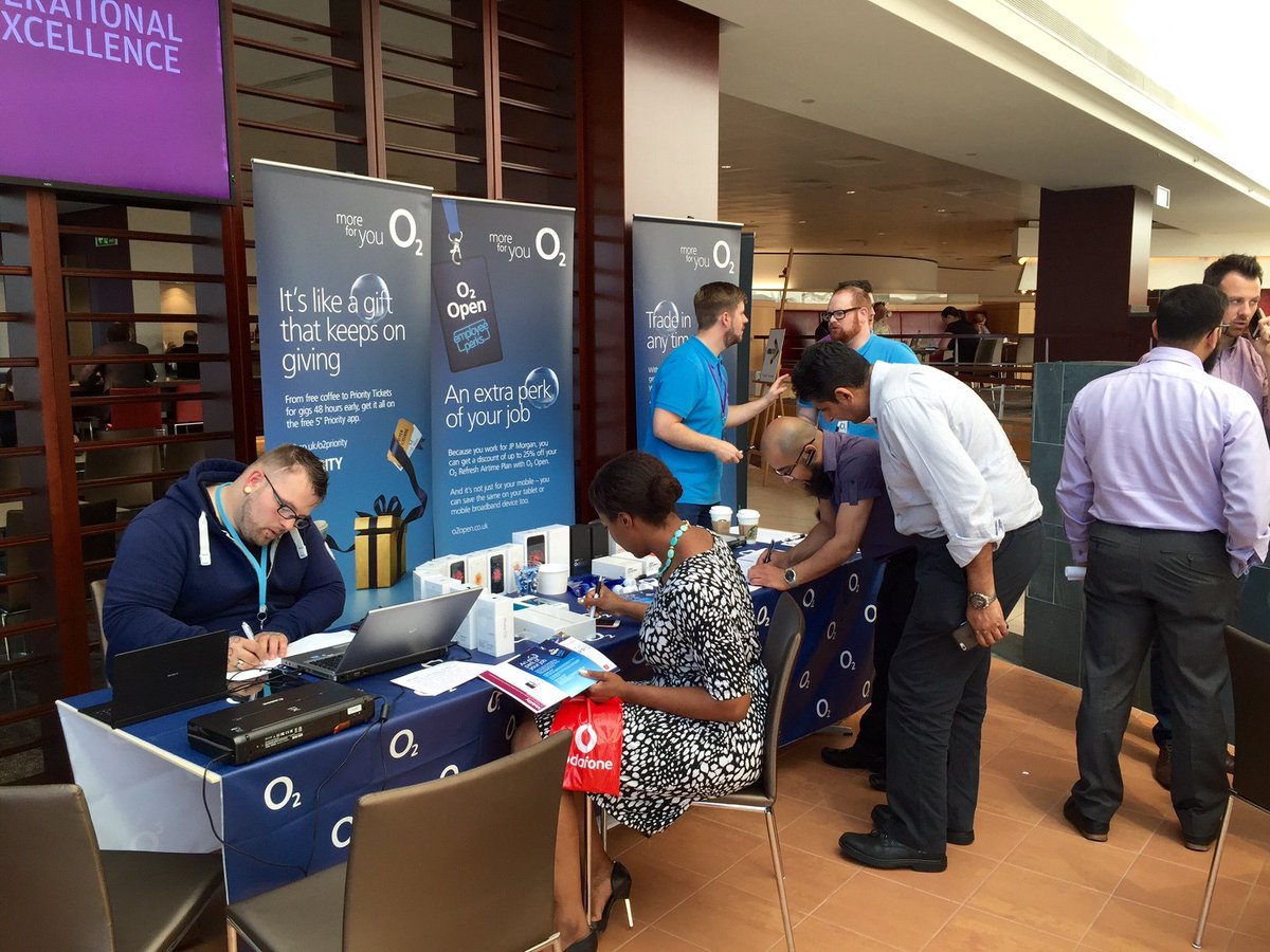 AnnSavvaGroup's tweet image. Rach and Rajiv #promoting for @O2 this week 💙 #O2Priority #O2Open #moreforeyou #brandambassadors #promotions