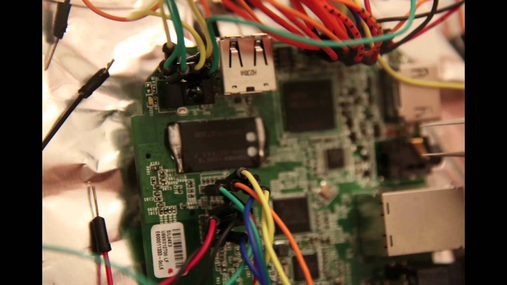 TubeFear's tweet image. #30c3 - Hardware Attacks Advanced ARM Exploitation and ... - feartube.com/30c3-hardware-… #AndroidSoftware