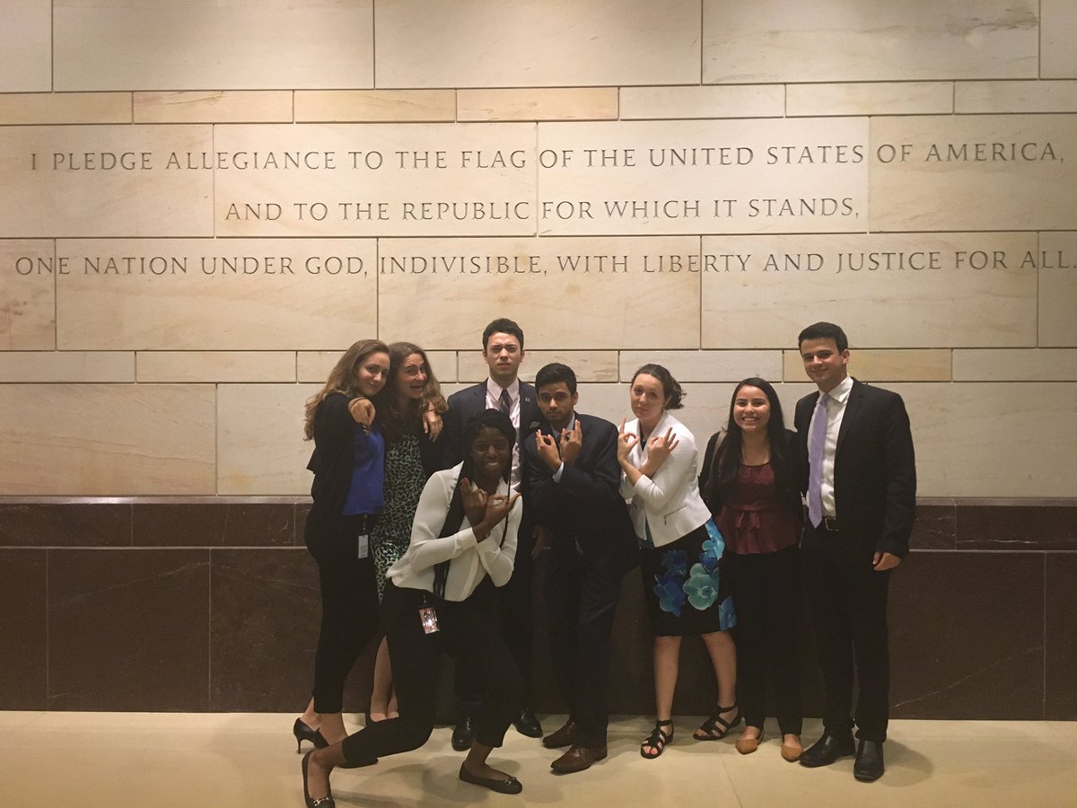 proudtobesmc's tweet image. Sen. Barbara Boxer&apos;s summer intern class of 2016. (p.s. missing Madison!)
