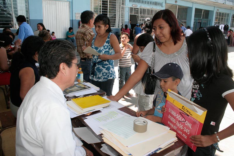 ElNacionalWeb's tweet photo. Eliminaron requisitos para inscripciones https://t.co/zPDXEUN5bH https://t.co/DajB39SmKW /