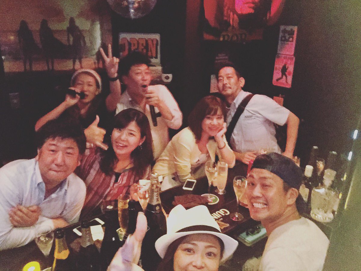 ryosukeringroom's tweet photo. 🌴武蔵小山 Ring Room 2nd Anniversary🌴
#武蔵小山 #ringroom #2ndanniversary #2周年 #感謝 #thankyou #instagood https://t.co/brx4aMHjiR