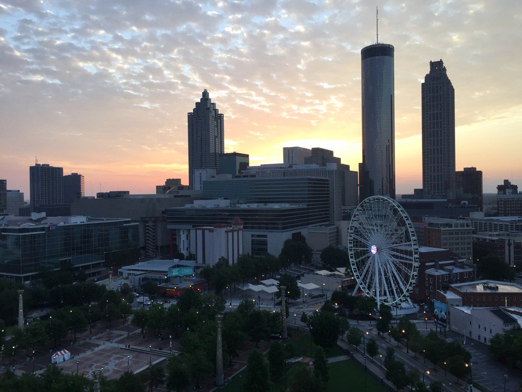 BrookeBrownbc's tweet photo. Sunrise in Atlanta https://t.co/UKHyuVfo9D
