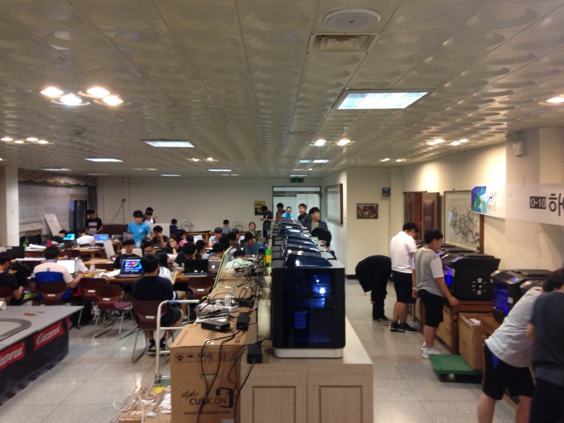 3dCubicon tweet media