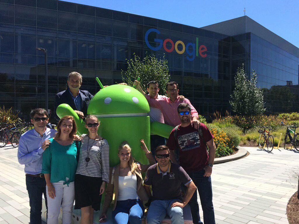 UEValencia's tweet photo. @UEValencia EMBAs en el core de la innovación, en Silicon Valley:@google @PlugandPlayTC... Inmersión en @UCBerkeley https://t.co/dqS5wwxvV8