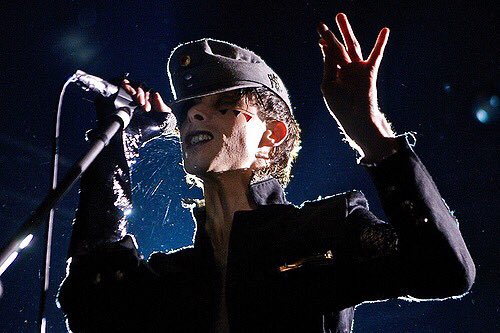 Every song is about me and everyone else
(me as the subject and somebody else, but the conclusion's always about me)