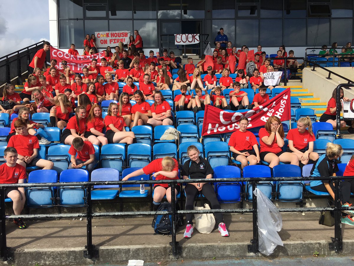 Up Holland HS DT tweet media