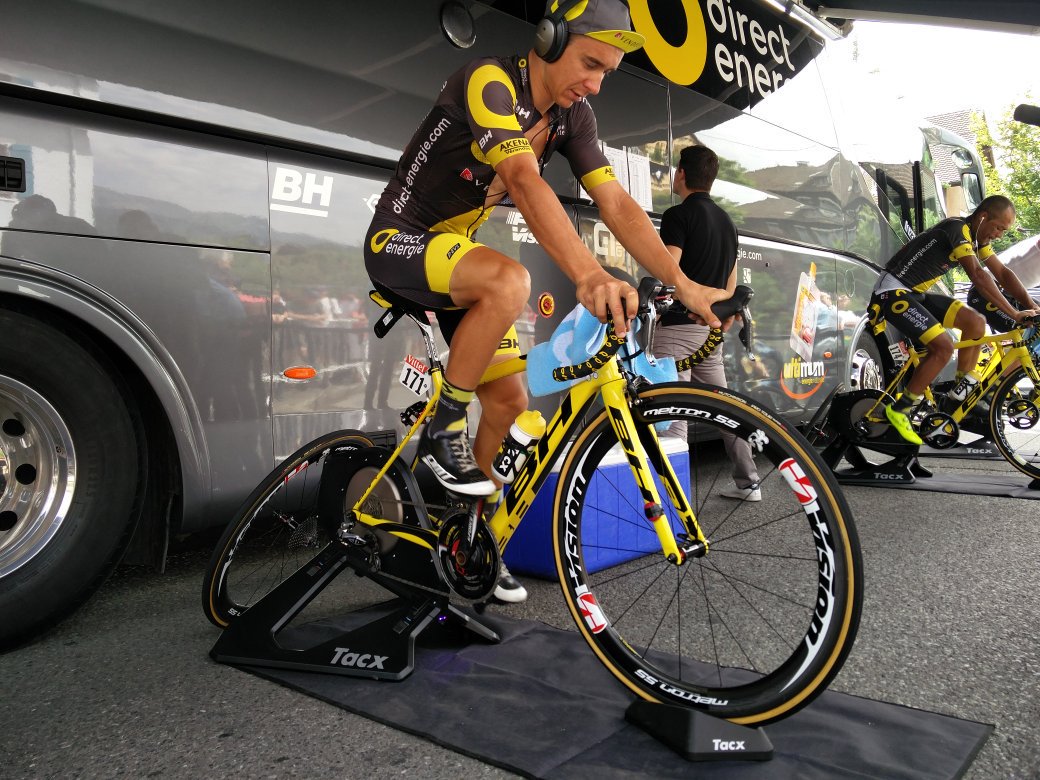 BH_Bikes's tweet photo. Conoce las mínimas diferencias finales del #tour | https://t.co/h4kDckXRKj | #TDF2016 #ciclismo https://t.co/oNlH7gapRy