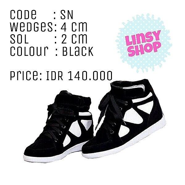 LinsyShop's tweet photo. READY STOCK!
Wedges Sneakers. Keterangan &amp; harga ada disetiap foto. Size 36-40. https://t.co/ArLcvhTtSB