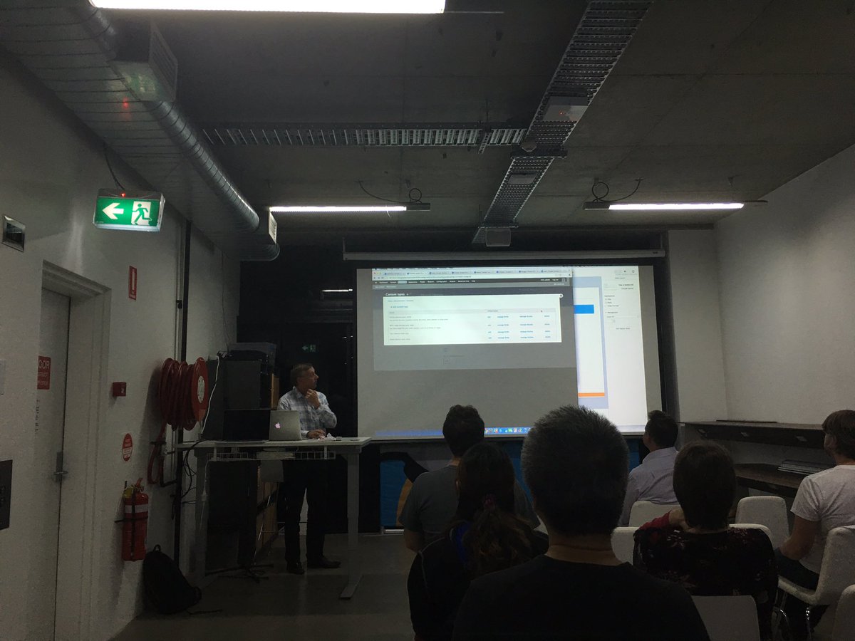 Anton Baggerman talking about field_formatter_api for #drupal #api #sydney orangeweb.com.au