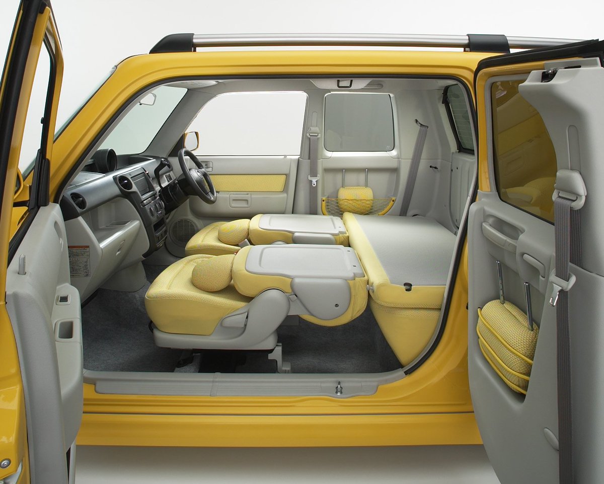 乗るならラストチャンス!?】Vol.3 トヨタbBオープンデッキ 荷室を