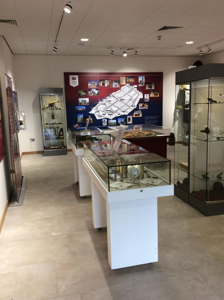 Maiden City Festival (@maidencityfest) on Twitter photo Fantastic new exhibition āThe Art of Warā in <a href="/SiegeMuseum/">The Siege Museum</a> - trench art & artefacts crafted by #WW1 soldiers Fantastic new exhibition āThe Art of Warā in <a href="/SiegeMuseum/">The Siege Museum</a> - trench art & artefacts crafted by #WW1 soldiers