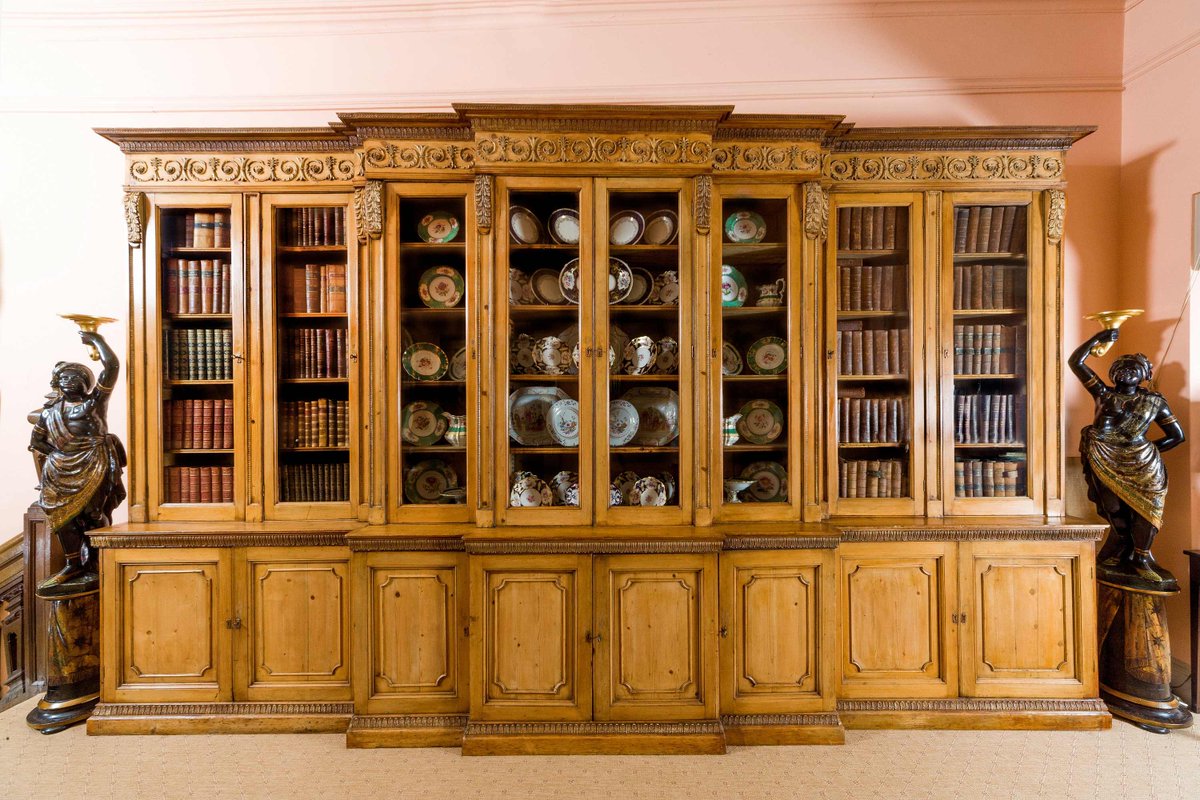 HseWindsor's tweet photo. 18th Century Pine Triple Breakfront Bookcase https://t.co/rlq7aQlMbH #breakfront #bookcase #antiques #furniture https://t.co/6JbMGIefUC