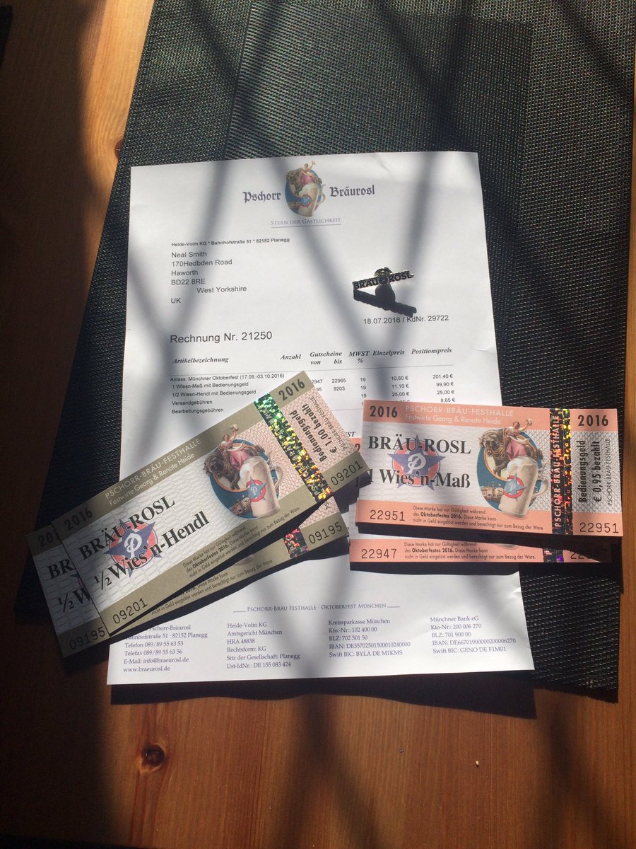 Neilo86's tweet image. 1st set of beer tokens for this years #Oktoberfest have arrived! Only 9 weeks to go 🍻🍻🍻