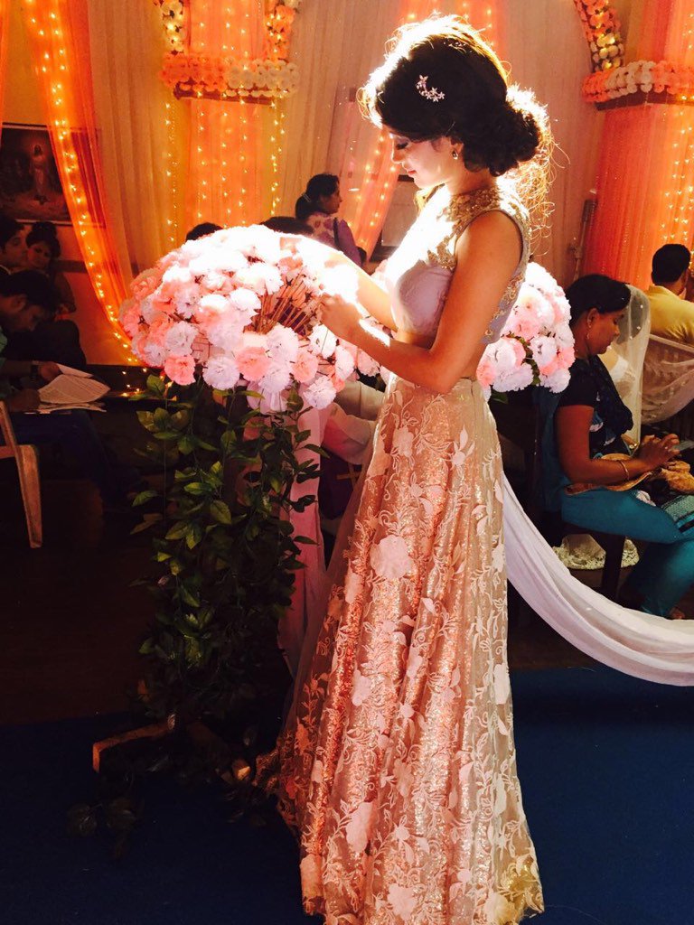Shivangi Joshi on Twitter: Shivangi Joshi on Twitter: