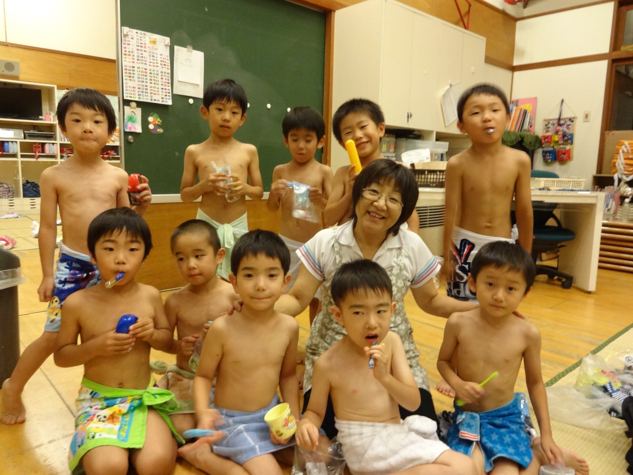 小学生　シャワー 
