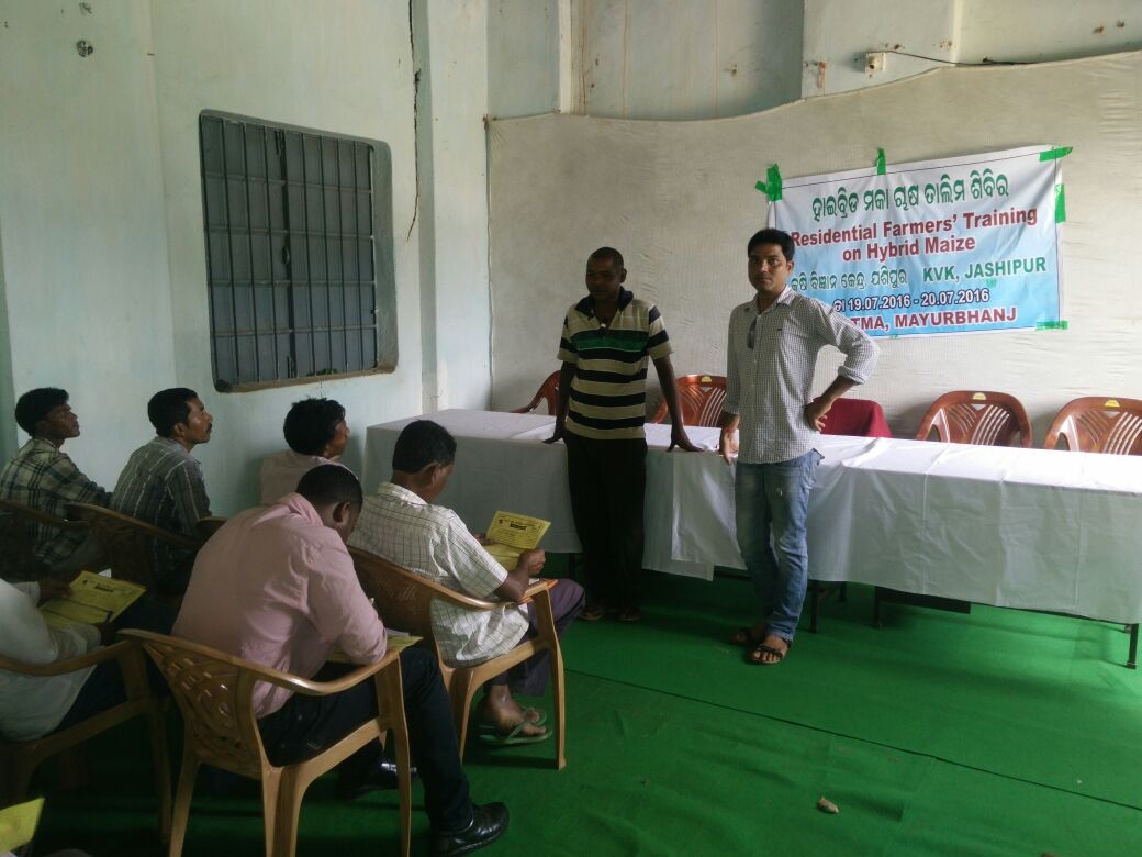AgrevolutionGr's tweet photo. Hybrid Maize training in Jashipur @Odisha https://t.co/YlL37erZzY