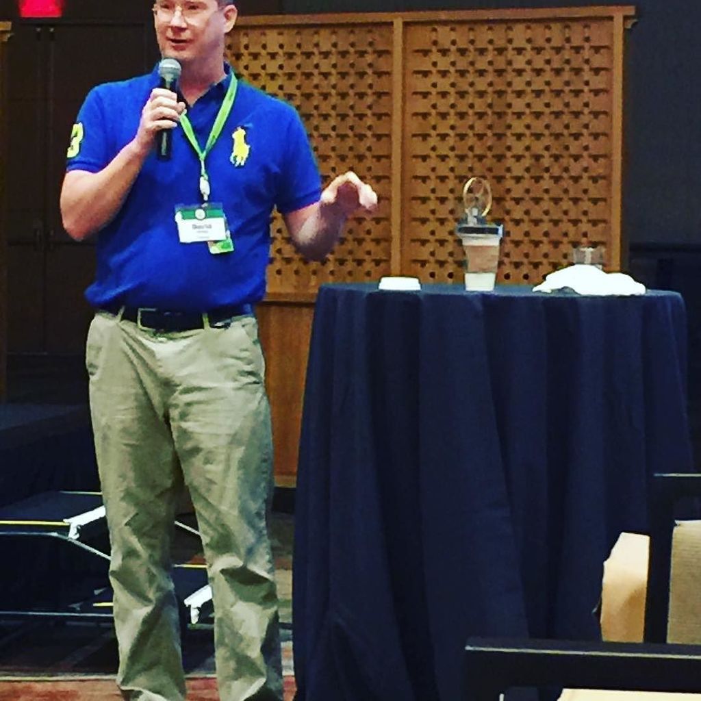 TheDogberry's tweet photo. David Kellogg starts his talk at #gdtechfest2016 by starting a Sterling Engine powered by … https://t.co/PGcJIWiCvz https://t.co/PYRPJcRdhf