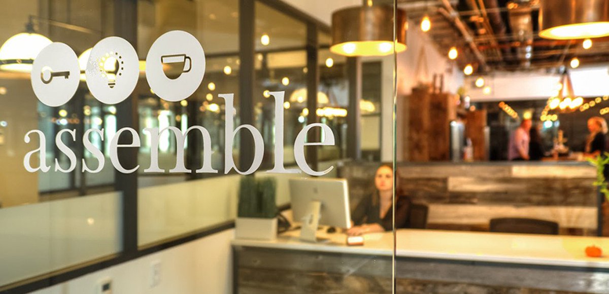 deskpasshq's tweet image. Coworkers, #assemble! Coffee, snacks, &amp;amp; views are on the house at 600 W Jackson: bit.ly/AssembleDT
