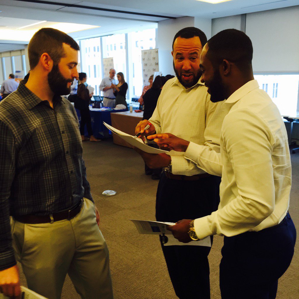 JoanFMcCarthy's tweet photo. Comcasters comparing notes on their Career Profiles at our Career Fair #ComcastCareerWeek https://t.co/3gRM07o4e5