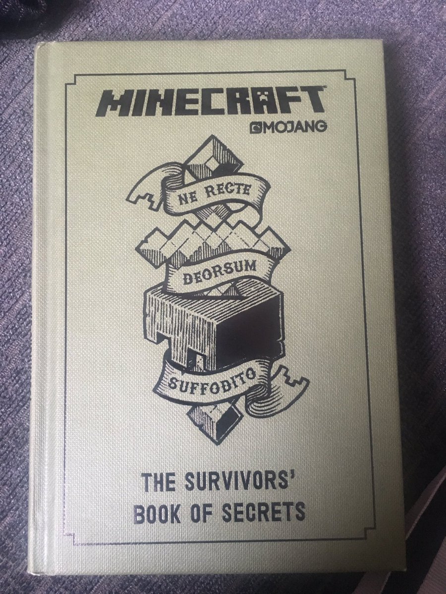 RobSelby's tweet photo. @EgmontUK many thanks for the signed Minecraft book my son Jack loves it 👍🏻 https://t.co/0oSx6krxou