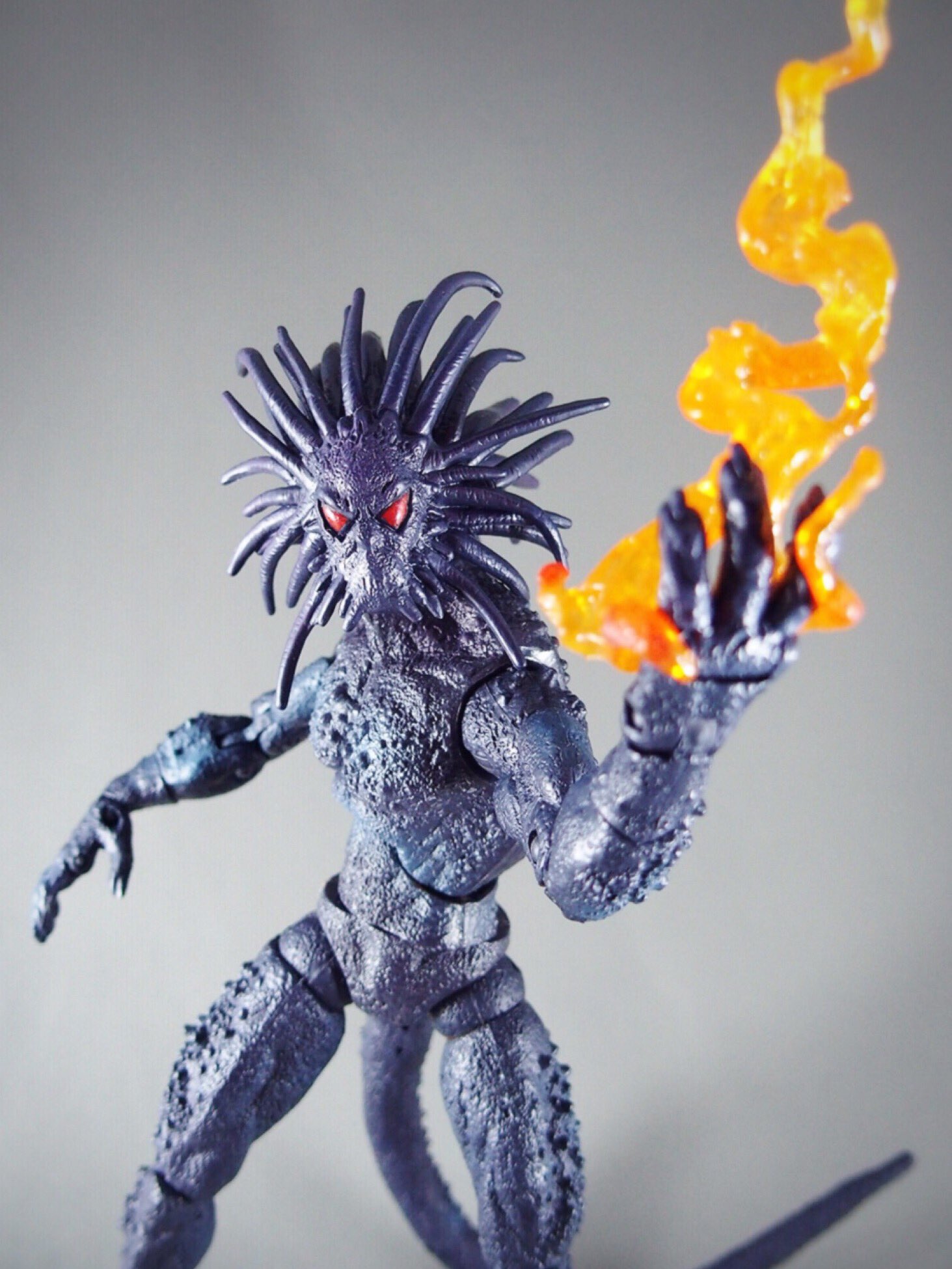 マーベルレジェンド ブラックハート | 孤独にトランスフォーム