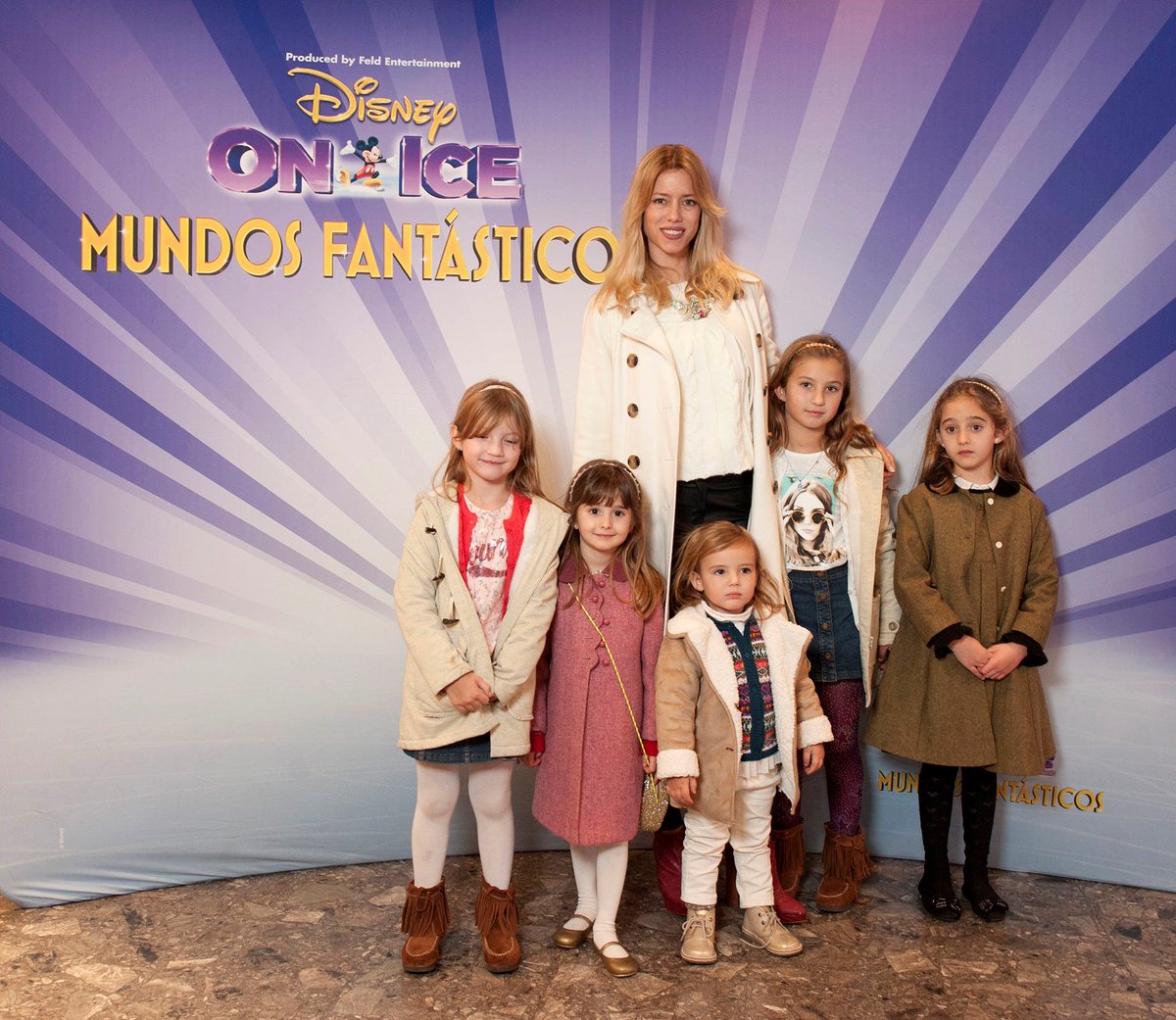 partyfesttv's tweet photo. @onettovictoria @rojasbenjamin @nikitaneumann y @JimenaCyrulnik en @DisneyOnIceARG todos en https://t.co/C5bNDlNLgK https://t.co/Vz9IB8tRQm