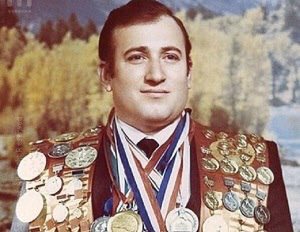 Вот он герой нашего времени, подписывай петицию change.org/p/президенту-р…