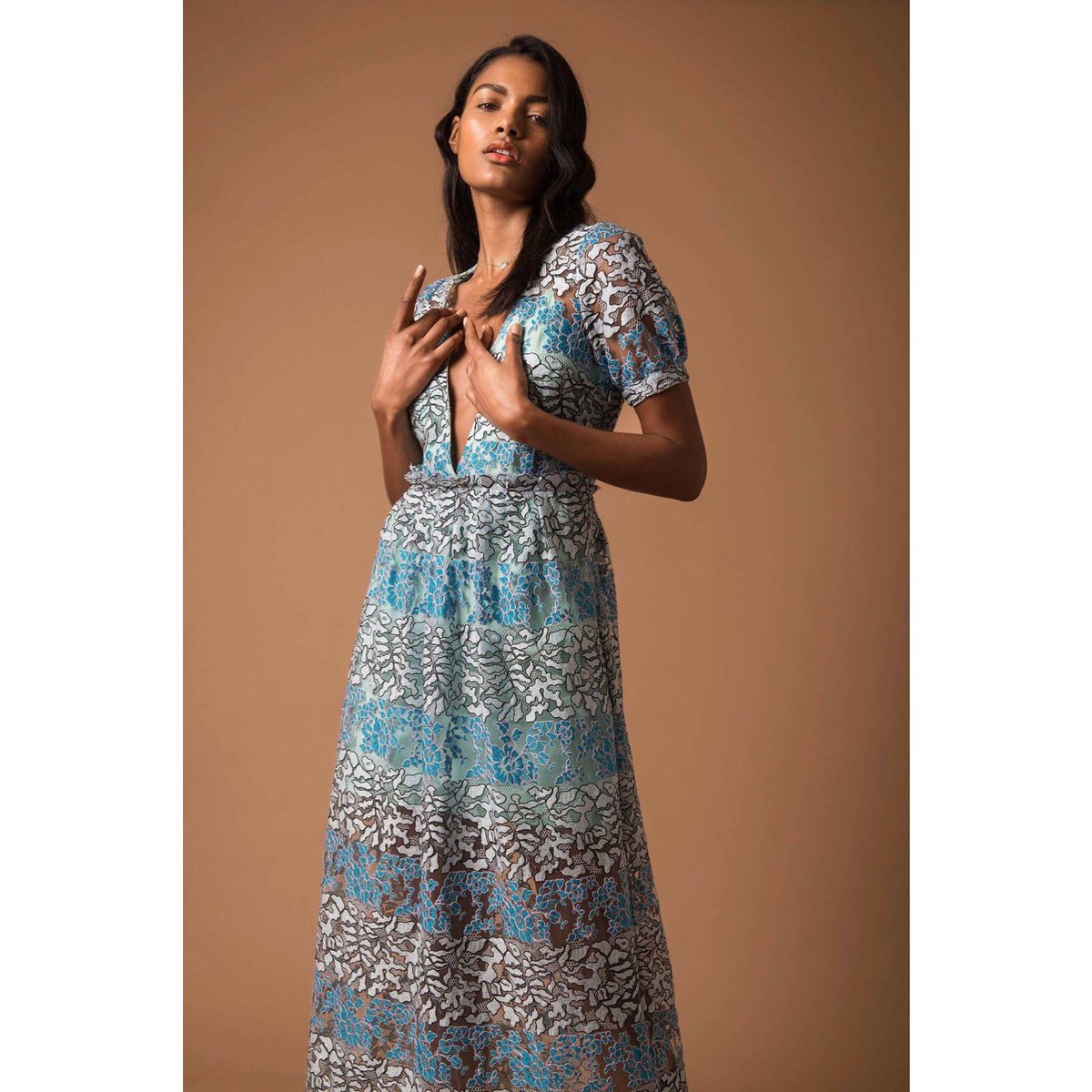 domduang's tweet photo. #Photog @Amber_Egg #Model #nadiaaraujo #Hair #martynamua #Stylist #aliciaellis #Nails @fayzergee #mua @domduang 📷 https://t.co/gkRKwx9IcH