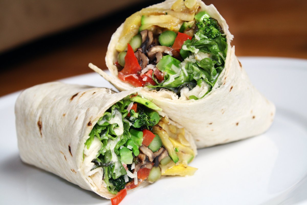 FreshMOWSC's tweet image. We'll be serving food in the Culinary Art Car Monday, July 25th 5-8 pm @ Vollrath Park. Please join us! #Foodtruck