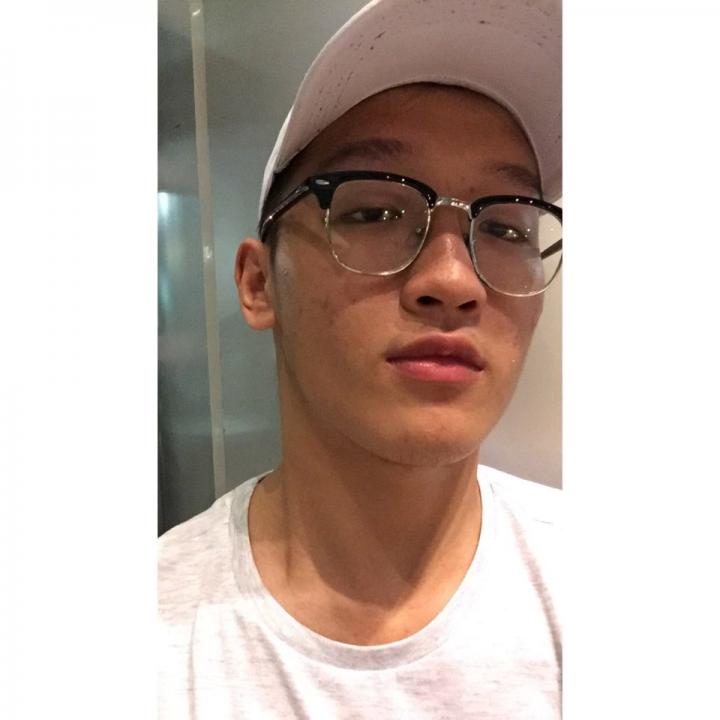 calvincastillo_'s tweet photo. I am streaming on #BIGOLIVE > jakarta tarik mang. Join now! https://t.co/4bWX8MSWON https://t.co/OvAHJpst1E