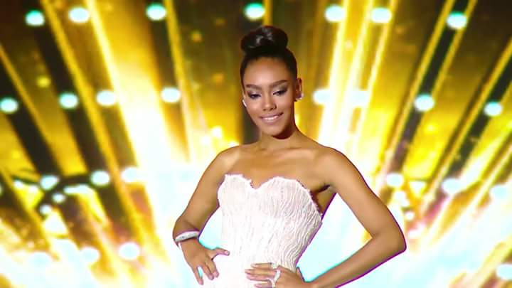 NutNutsa's tweet photo. อิดอกปังมากกกกก สวยวัวตายควายล้ม เอามงไป้ลยค้า cr บอร์ดT #missuniverseThailand2016 #MissUniverse https://t.co/iQiJ8czXLA
