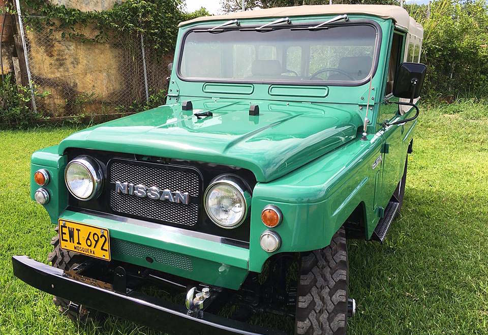Nissan's tweet photo. The way classics should be kept. #Patrol #TBT  

📷: @volcan4x4 https://t.co/n2yfQ1ncmx