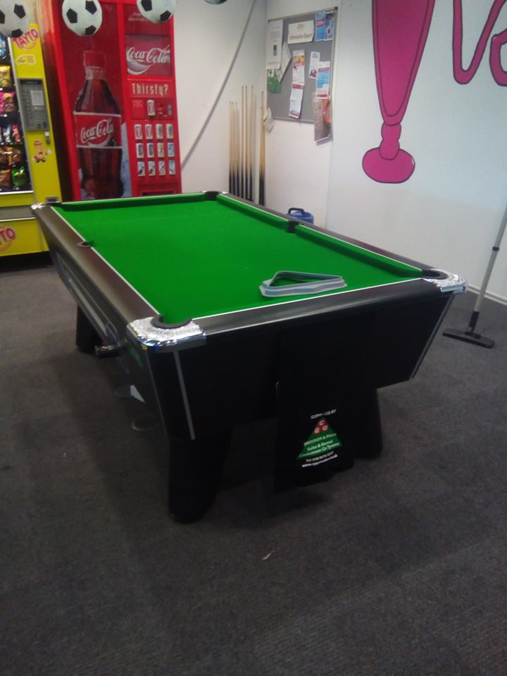 CgqPool's tweet photo. 10ft Floor....Supplied Black Pearl Supreme Winner Coin-op BT Office Block Belfast.. Forgot to say there was a lift ! https://t.co/xtBDUmC58L