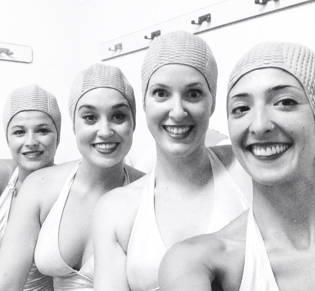 bailamelagua's tweet photo. Three  #synchro generations together to enjoy. 💦
#bettertogether #private #event #tossademar #báilamelagua https://t.co/Wk3daNgovy