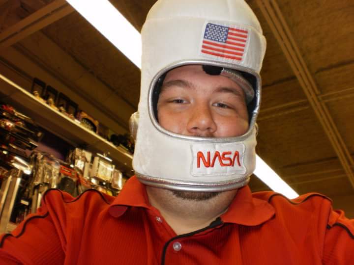 MasterHatMan's tweet image. That time i wore a space hat. #Hatman #Nasa #Houstonwehaveaproblem
