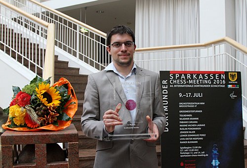 Portrait of chess genius Maxime Vachier-Lagrave 

blogs.faz.net/schachblog/201… 
<a href="/Vachier_Lagrave/">MVL</a> #chess #dortmund2016