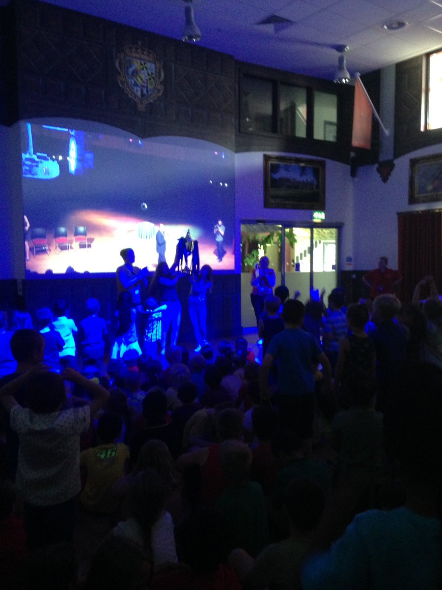 mswoodhouse's tweet photo. When the primary hall turned blue...💙@MrsONeillKBA @DinoDiSalvo @KBuccleuchA @KBABraveheart #loveKBAprimary https://t.co/rCDYjxW4ea
