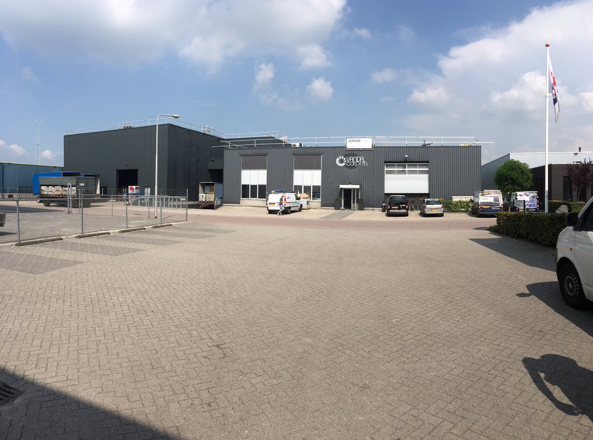 dalwinbouw1's tweet photo. #glazen #wanden geplaatst verbouwing #kantoor #vanda #carpets https://t.co/BD5TifOE3w