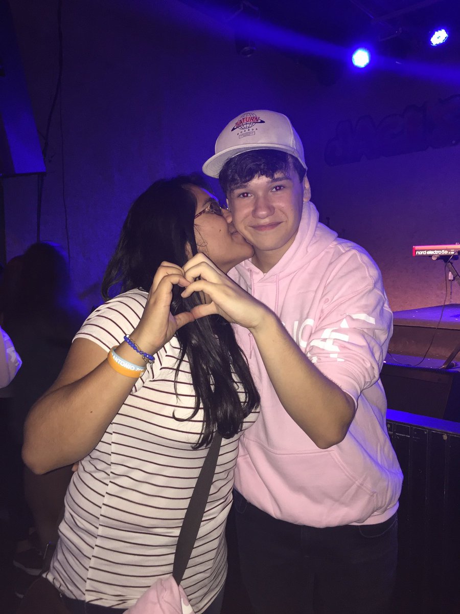 Sebastian Olz. FR tweet media