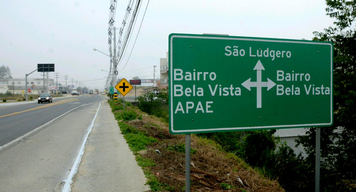 RaimundoColombo's tweet photo. Reinauguramos hoje a #SC370 entre Tubarão e Braço do Norte e a #SC108 entre Braço do Norte e São Ludgero #SCemObras https://t.co/OorgnMyh4C