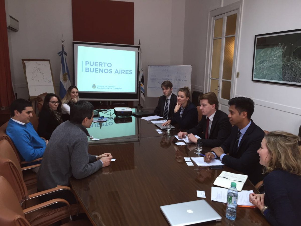 AGPuertos's tweet photo. Colaboramos con investigación de @UvA_Amsterdam s/comercio en #Argentina y @puertobsas #ConectadosalMundo https://t.co/RQy2NDMApC