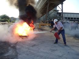 clientes26's tweet image. emaa-clientes.webnode.es
Curso de Manejo de Extintores Portátiles:
0939773605 - (02)2224944