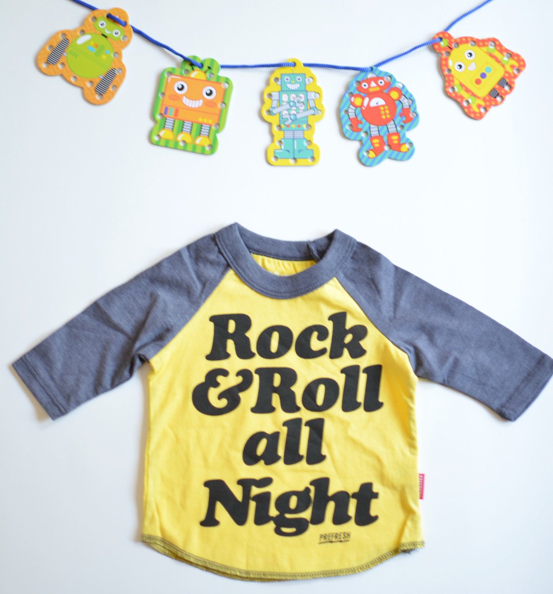 blockthreads's tweet image. Party like you were born in 2014. #kidsfashion