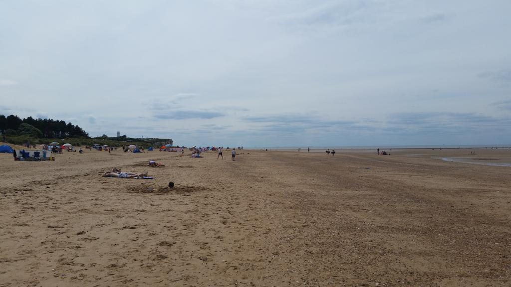 Bed_AcadPE's tweet image. An afternoon in old Hunstanton with a great group of @Bedford_Academy students &amp;amp; staff #sunshine #timeforapaddle